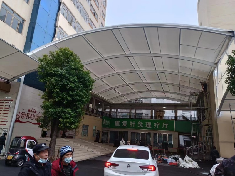 太仓市推拉雨棚定制厂家，仓库通道、卸货区移动伸缩棚搭建-2